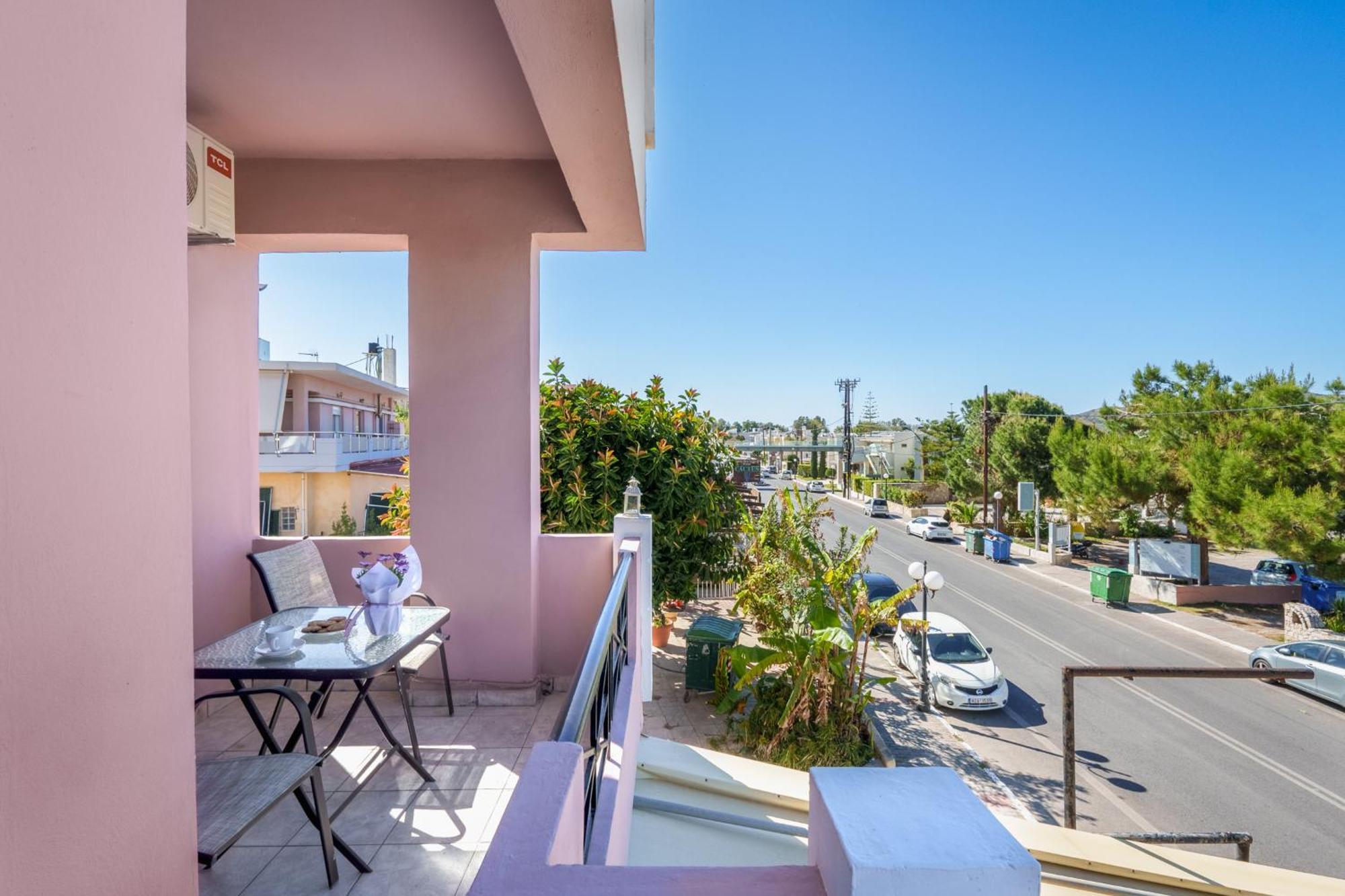 Nikos Apartments Агия-Марина Экстерьер фото