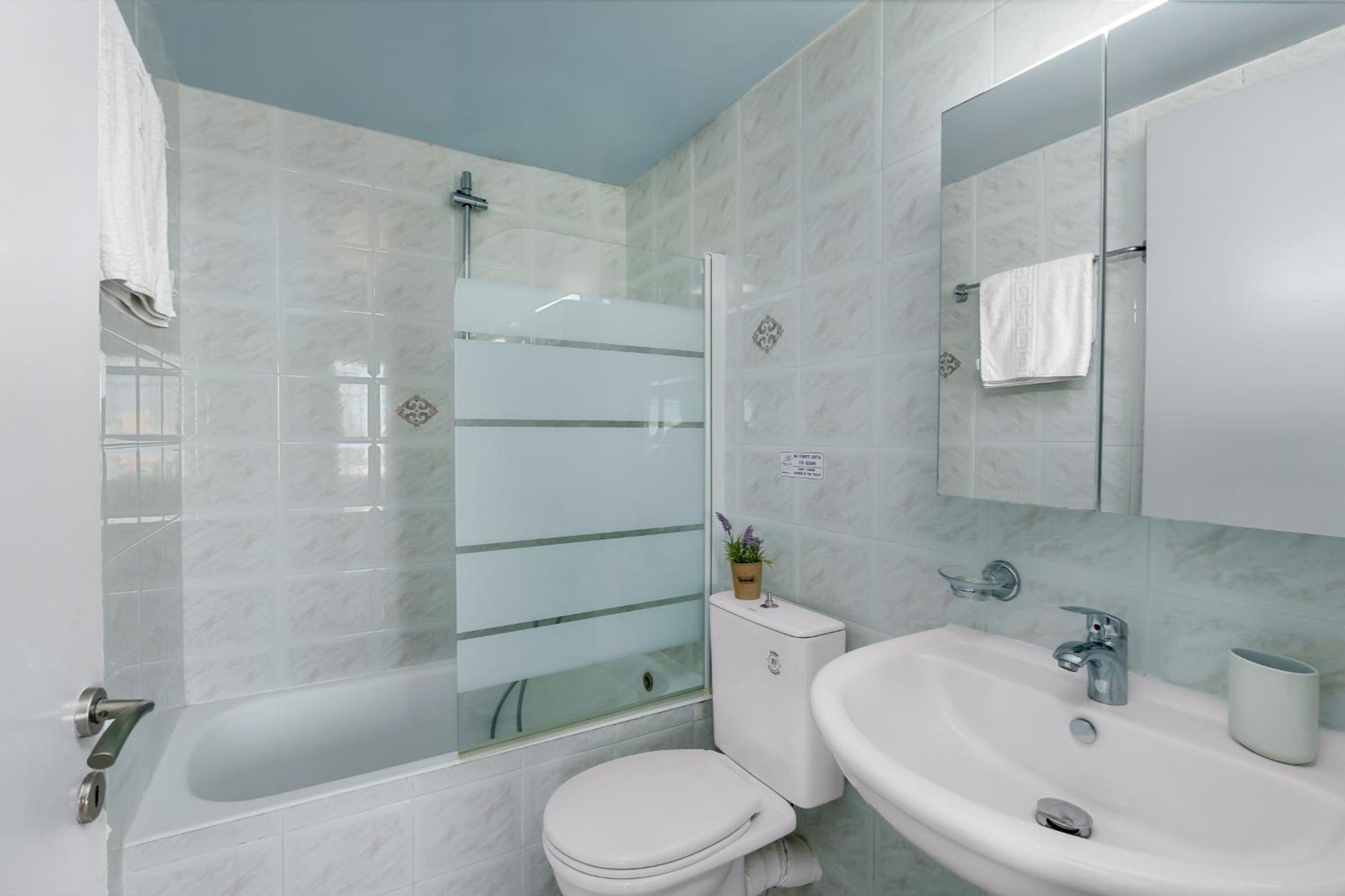 Nikos Apartments Агия-Марина Экстерьер фото
